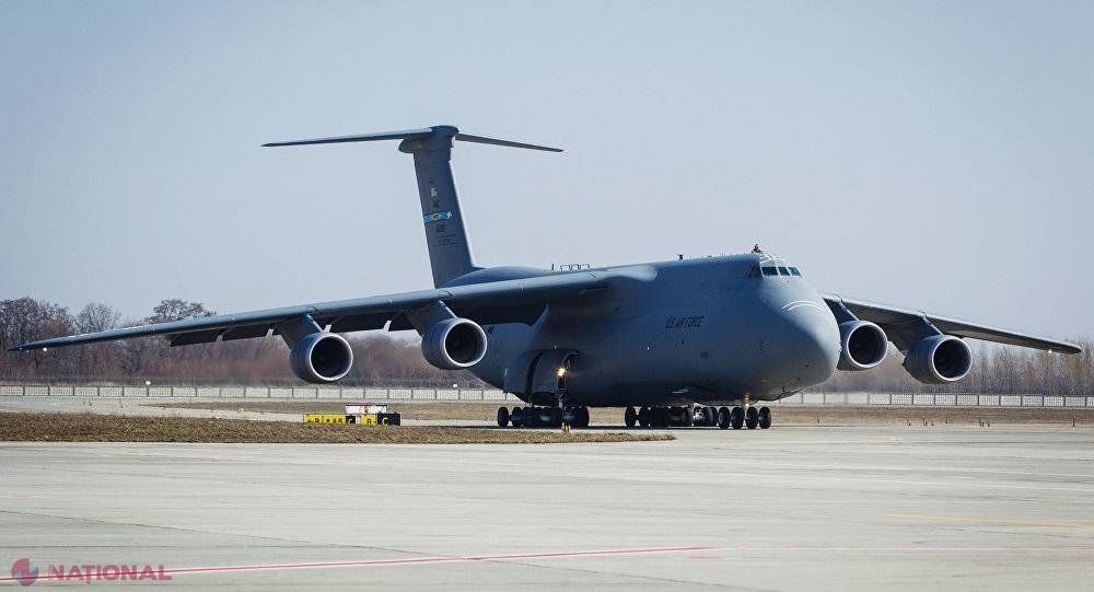 Un Avion Militar American A Aterizat Pe Aeroportul Din Chi In U Vezi