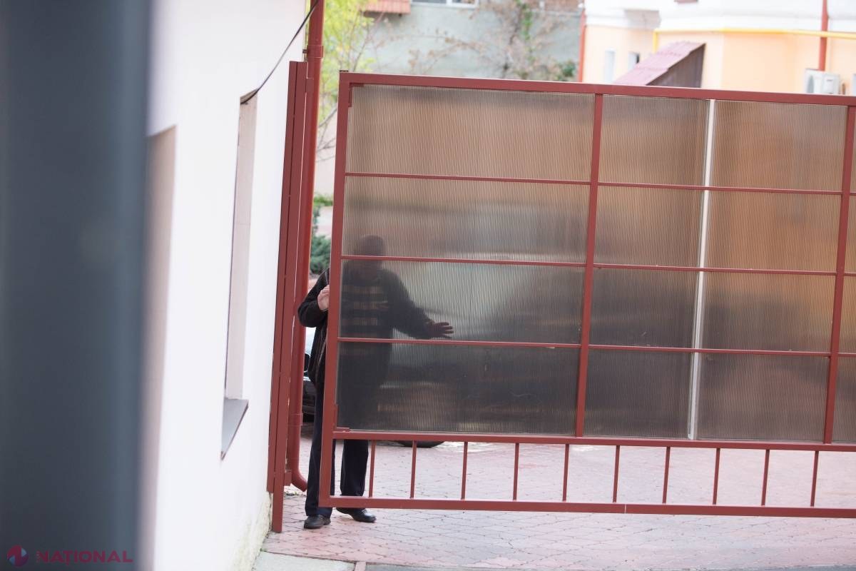 Vizită secretă la sediul PCRM