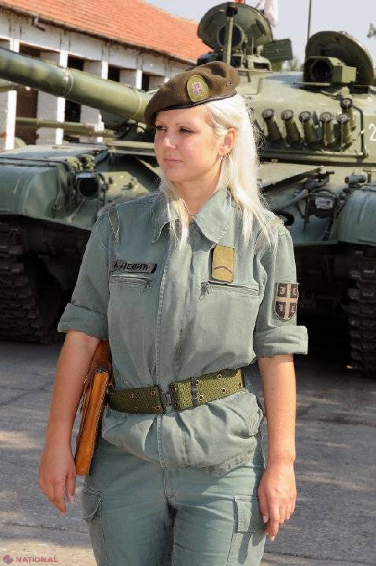 RUSOAICE LA RĂZBOI. Femeile SEXY din armata rusă | Galerie FOTO&VIDEO