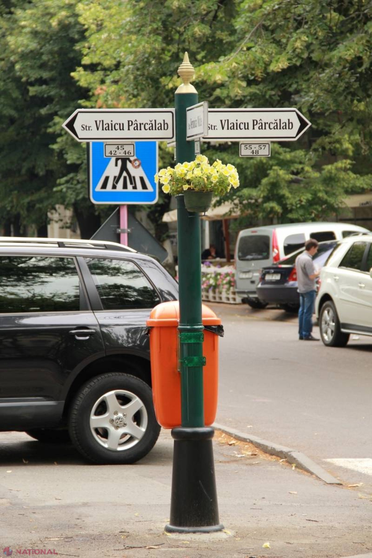 FOTO // Indicatoare EUROPENE, în centrul Chișinăului