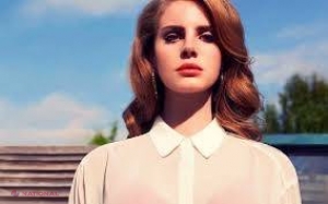 Lana Del Rey este pe locul 1 la vânzări în Billboard Top 200