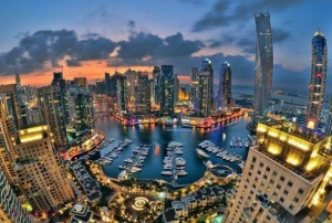 Joburi în Dubai. Câștigul poate depăși 5 000 de dolari pe lună