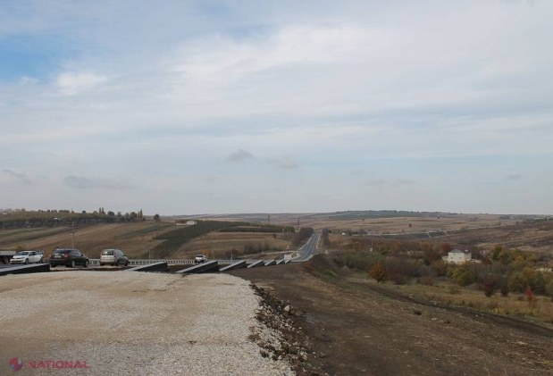 Reportaj FOTO // Drumul Sărăteni-Soroca, INAUGURAT cu lacrimi și flori