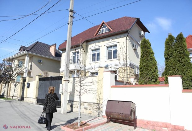 Un ministru își ascunde un imobil înregistrat pe numele mamei sale