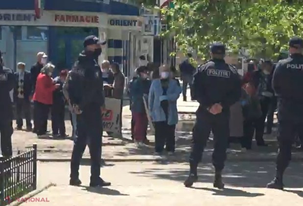 LIVE VIDEO Protest la Curtea de Apel Cahul „împotriva abuzurilor” în dosarul lui Ilan Șor. Marina Tauber: „Judecătorii nu permit jurnaliștilor să filmeze, iar oamenii nu sunt lăsați să protesteze pașnic”