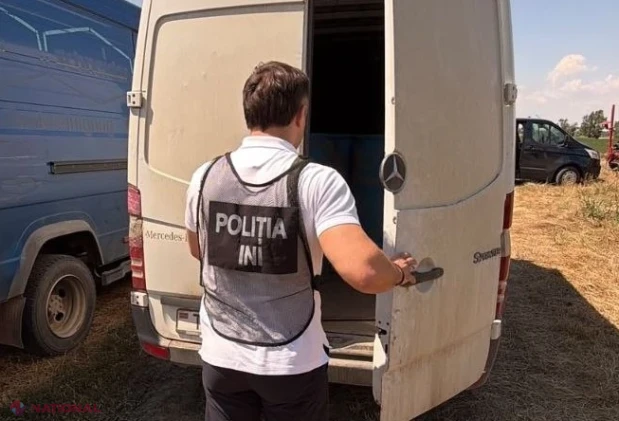 Cinci bărbați prinși în flagrant la Hagimus cu 5 tone de alcool etilic de contrabandă din stânga Nistrului