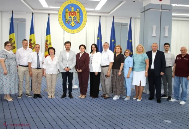 MEC pornește reforma programelor școlare: noul curriculum, supus consultărilor publice, va intra în vigoare din 1 septembrie 2027