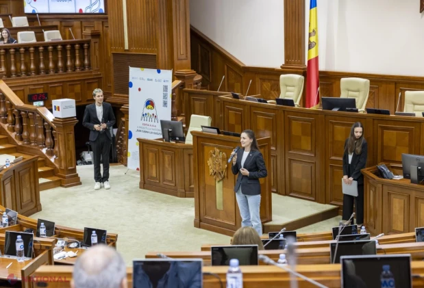 La Parlament a fost lansată cea de-a IX-a ediție a programului „Sub cușma lui Guguță”