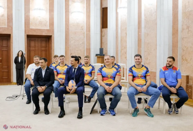 GALERIE FOTO // Ei sunt TRICOLORII care fac o lume întreagă să vorbească despre Moldova! Maia Sandu: „Prin voi, lumea află cât de ambițioasă este Moldova”