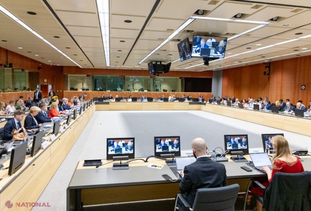 Chișinăul forțează aderarea la UE // Negocierile pentru „Relații externe” au fost deschise la Bruxelles, iar UE reconfirmă un pachet masiv de investiții de peste un MILIARD de euro. Osmochescu: „Integrarea europeană este garanția noastră de pace”