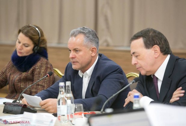 Voronin, pus în mare ÎNCURCĂTURĂ atunci când a fost întrebat cum și în ce perioadă Vlad Plahotniuc a devenit PUTERNIC