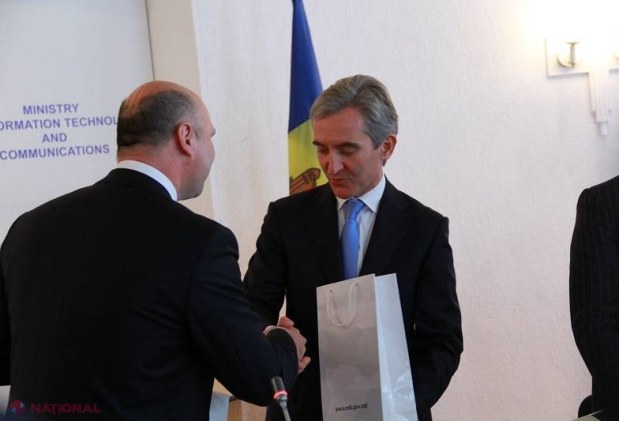 Ce cadou i-a oferit lui Iurie Leancă un ministru: „Prima dată am auzit de asta când am zburat în Grecia”