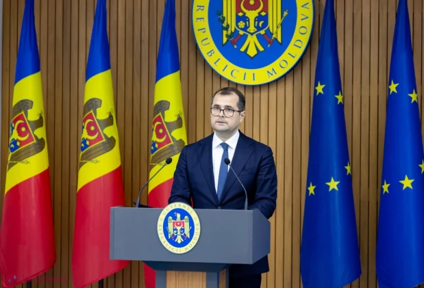 Măsuri DRASTICE împotriva „salariilor nesimțite”. Tofan anunță ÎNGHEȚAREA bonusurilor pentru șefii care depășesc trei salarii medii pe economie. Peste 85% din cei 40 000 de angajați verificați ridică mai puțin de 20 de mii de lei pe lună