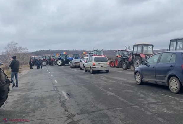 VIDEO // Vicepremierul Bolea a fost delegat să discute cu fermierii PROTESTATARI, însă ultimii vor să fie primiți de Maia Sandu, Igor Grosu și Dorin Recean. „Vladimir Bolea nu este factor de decizie, dar factor de manipulare grosolană”