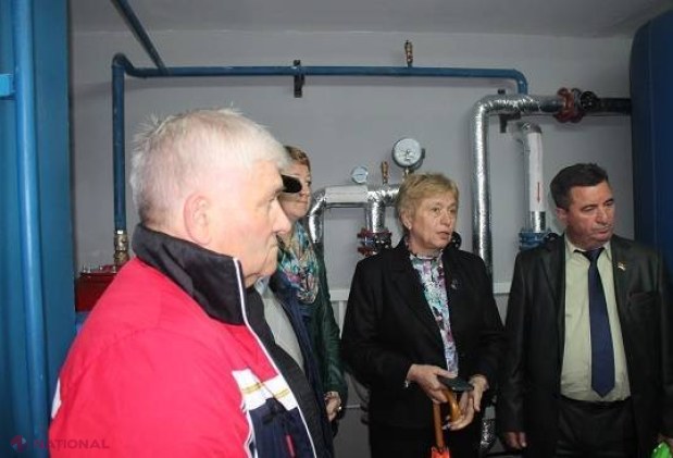 FOTO // Se vor încălzi cu PAIE! Sistem ecologic de încălzire la Taraclia