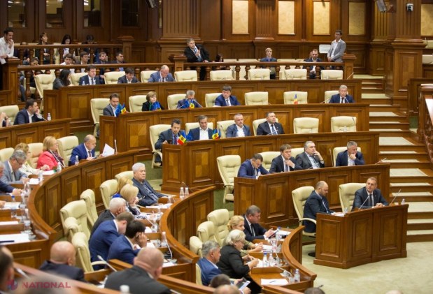 Deputații ar putea fi, în același timp, MEMBRI ai Guvernului: „Chiar din primele ședințe ale Parlamentului trebuie modificată legea”
