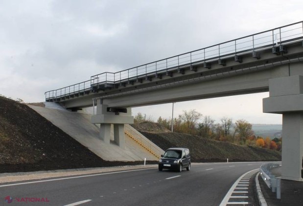 Reportaj FOTO // Drumul Sărăteni-Soroca, INAUGURAT cu lacrimi și flori