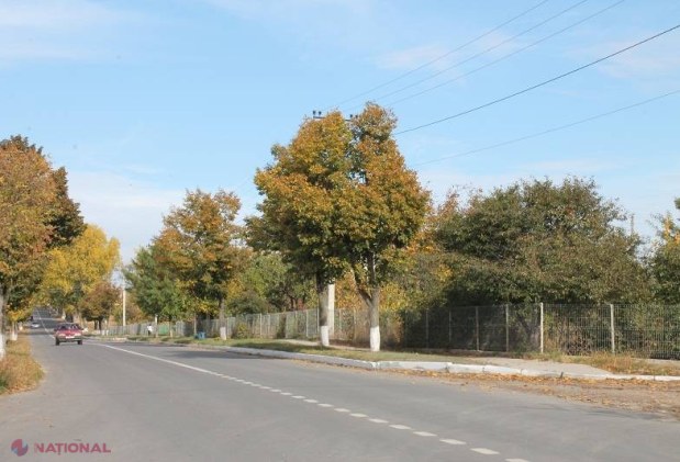 Reportaj FOTO // Drumul Sărăteni-Soroca, INAUGURAT cu lacrimi și flori