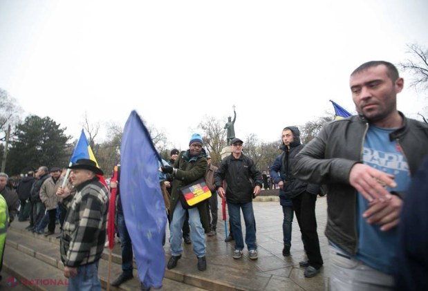 FOTO // Incident sau provocare la mitingul comuniştilor?