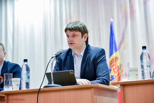 Usatîi, acționat în judecată de ex-vicepremierul Spînu: „Ceea ce face acest CLOVN este o încercare de a decredibiliza R. Moldova. Va continua să atace R. Moldova în interesul Kremlinului”