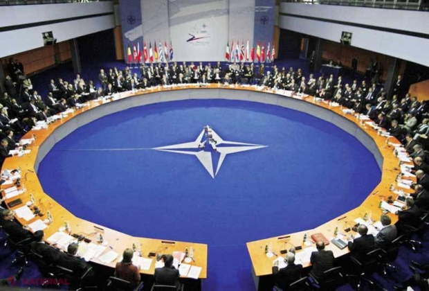 ACUZAŢII // Emisarul Rusiei la Alianţa Nord-Atlantică: NATO visează la un MAIDAN rusesc