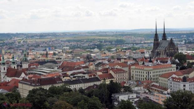 Burse de STUDII în Cehia pentru moldoveni