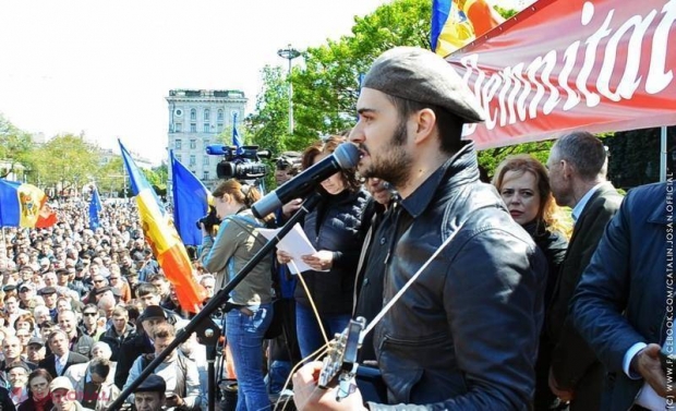 După gestului lui Pașa Parfeni, oficialitățile și-au luat măsuri de PRECAUȚIE: „Au decis să mă EXCLUDĂ din concertul dedicat Limbii Române”