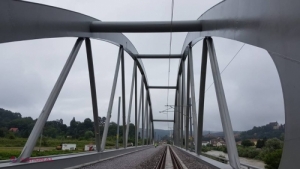 FOTO // Cum arată PRIMA cale ferată nou-construită în România după 1989, dată astăzi în exploatare