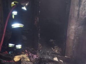 INCENDIU într-un bloc de locuit din Bălți. 15 persoane au fost EVACUATE după ce un apartament a fost cuprins de flăcări