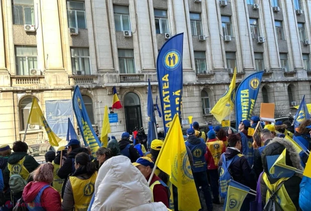 Elena Cristian avertizează: legea salarizării aduce noi taxe și împinge România din nou la mâna FMI-ului