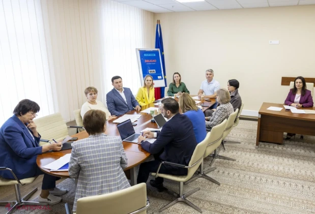 Sporuri de până la 2 000 de lei și cinci grade de calificare // Proiectul de lege ce aduce avansare profesională și salarii mai mari în asistența socială