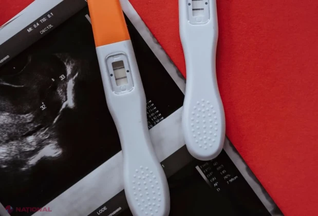 Test de sarcină pozitiv: de ce este importantă prima ecografie și când se recomandă analiza Beta-hCG