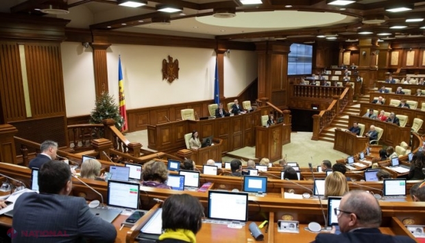 VOTAT // Angajații de la CSM, CSJ, CC și din judecătorii vor avea salarii egale cu cele ale funcționarilor din Guvern și Parlament