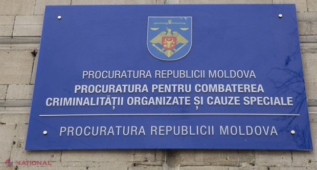 Un șef al Biroului de Migrație și Azil, implicat în „afacerea cu ucraineni”: Gruparea ajuta cetățenii din statul vecin să intre ilegal în R. Moldova și să plece legal în România