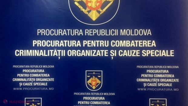 Un polițist din R. Moldova, implicat în schema de migrație ilegală a sirienilor spre România: Asigura escortarea persoanelor traficate cu un automobil adaptat acestui tip de operațiune