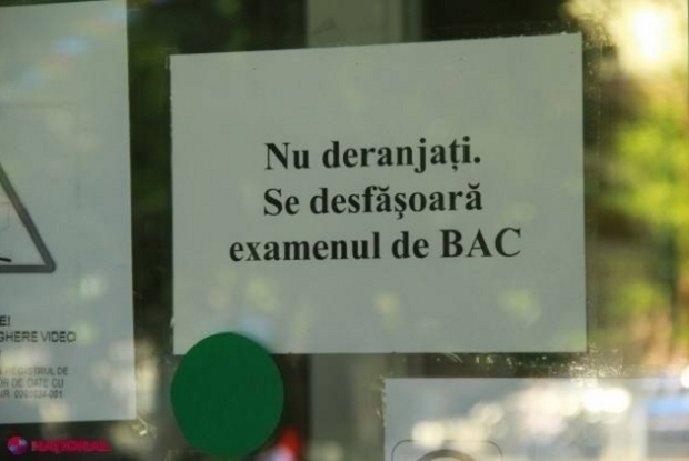 Caz GRAV de FRAUDARE a examenului național de Bacalaureat din acest an: Un candidat NU a scris nimic pe teste, dar la evaluare au ajuns toate rezolvările. Camerele VIDEO au dat de gol profesorii care au „ajutat” absolventul ELIMINAT de la BAC 