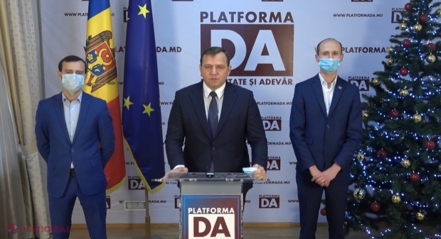 Platforma „DA” a CONTESTAT la CC legile cu privire la limbile vorbite și farmaciile mobile: „Constatăm că majoritatea Dodon-Plahotniuc-Șor ține R. Moldova ostatică unui regim mafiot și criminal care nu se vrea dus de la putere”