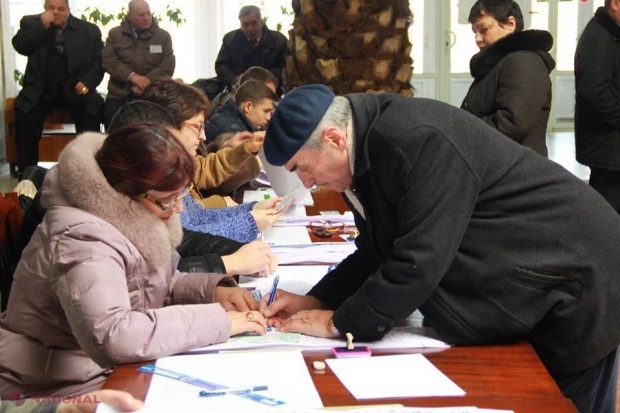 VIDEO // Timofti, Corman, Filat şi Plahotniuc au votat! Ce îşi doresc politicienii 