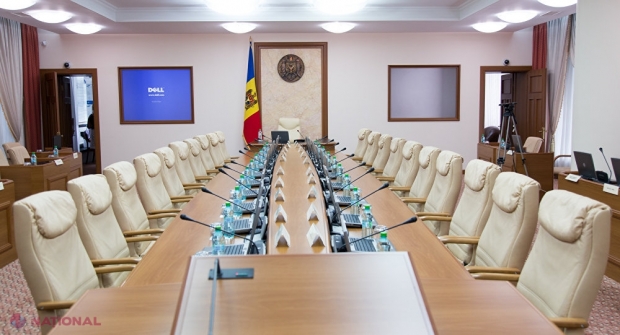 Un alt LIDER de partid și-a exprimat disponibilitatea să fie viitorul PREMIER al R. Moldova. Acesta spune că ar fi un DEZASTRU ca această funcție să fie preluată de Dodon „Doamne ferește ca Igor Dodon să ajungă prim-ministru...”