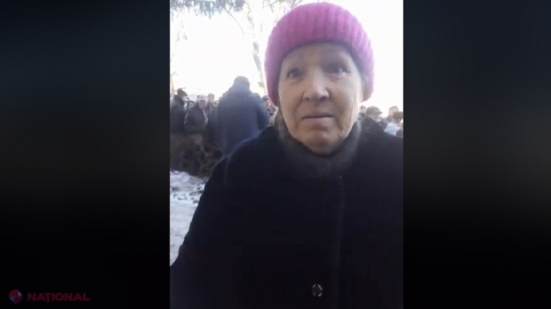 VIDEO // O locuitoare din Tiraspol : „Au venit la uzină și au propus 400 de lei ca să-l voteze pe Dodon”