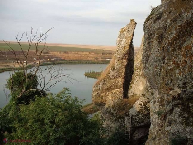  FOTO // Peşterile Sfinţilor: Destinaţii SPECTACULOASE din România