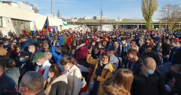 VIDEO // Se termină BULETINELE de vot la secția din Frankfurt. Peste 3 000 de cetățeni au votat deja, iar mii de moldoveni încă așteaptă să-și exercite dreptul la vot