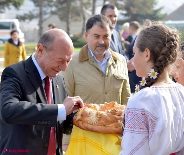 Băsescu se MUTĂ la Chișinău? „Igor Dodon s-a SPERIAT, pentru că în R. Moldova a început un curent unionist puternic”