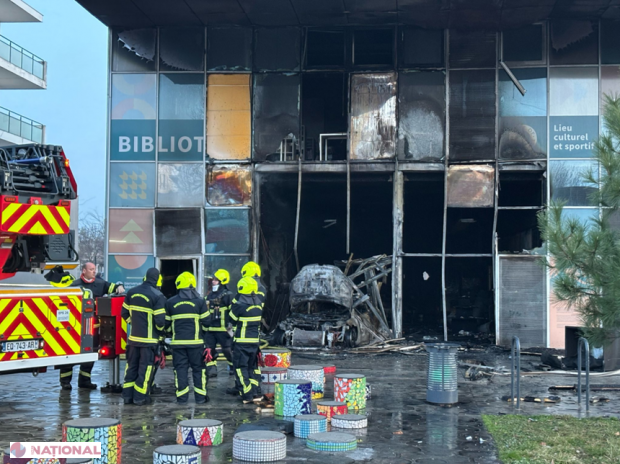 Grenoble în flăcări: o bibliotecă distrusă intenționat în confruntările cu poliția