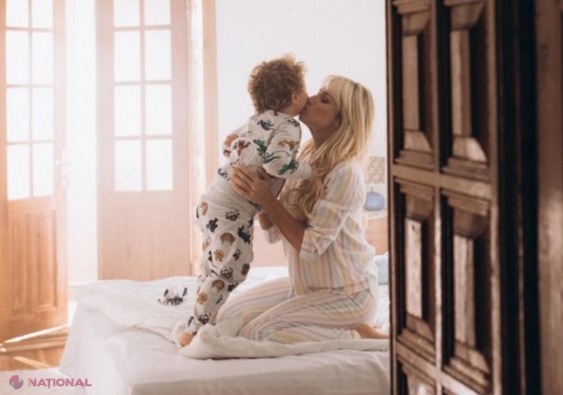 VIDEO // EMOȚIONANT: Fiul Nataliei Gordienko cu creți și „cu soarele pe față”, EROUL noului videoclip al interpretei, dedicat tuturor mamelor 