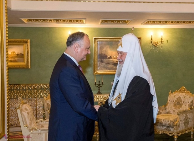 Dodon NU și-a mai putut ASCUNDE vizita secretă de la Moscova: A trecut pe la Patriarhul Rusiei, Kirill