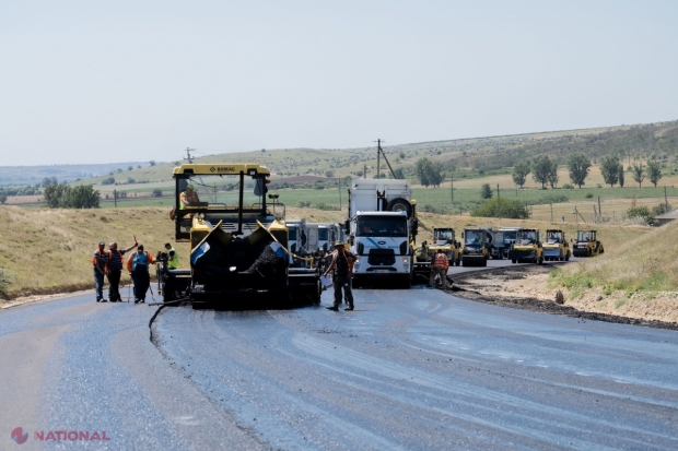 FOTO // Centura orașului Vulcănești prinde contur. Spînu: „Drumul va scurta traseul spre portul naval de la Giurgiulești pentru transportatori”