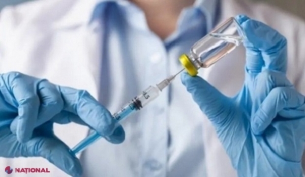 Pese 80% din dozele de vaccin antigripal achiziționate de stat au fost deja administrate: Specialiștii recomandă vaccinarea concomitentă împotriva gripei sezoniere și a infecției cauzate de virusul SARS-CoV-2