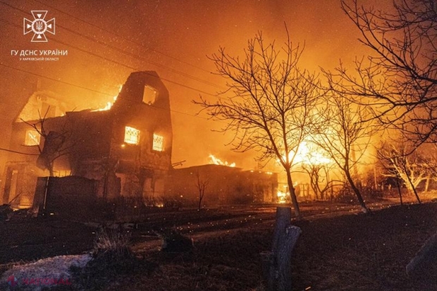 VIDEO // Odesa, din nou sub asediul dronelor kamikaze rusești. Mai multe clădiri civile, lovite puternic