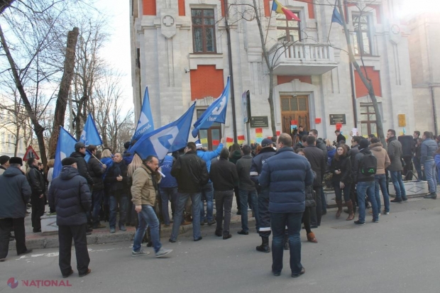 „Jurnal TV” protestează: „Vrem Jurnalul înapoi!”